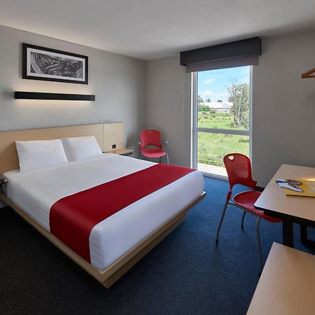 City Express By Marriott Irapuato Norte Esterno foto