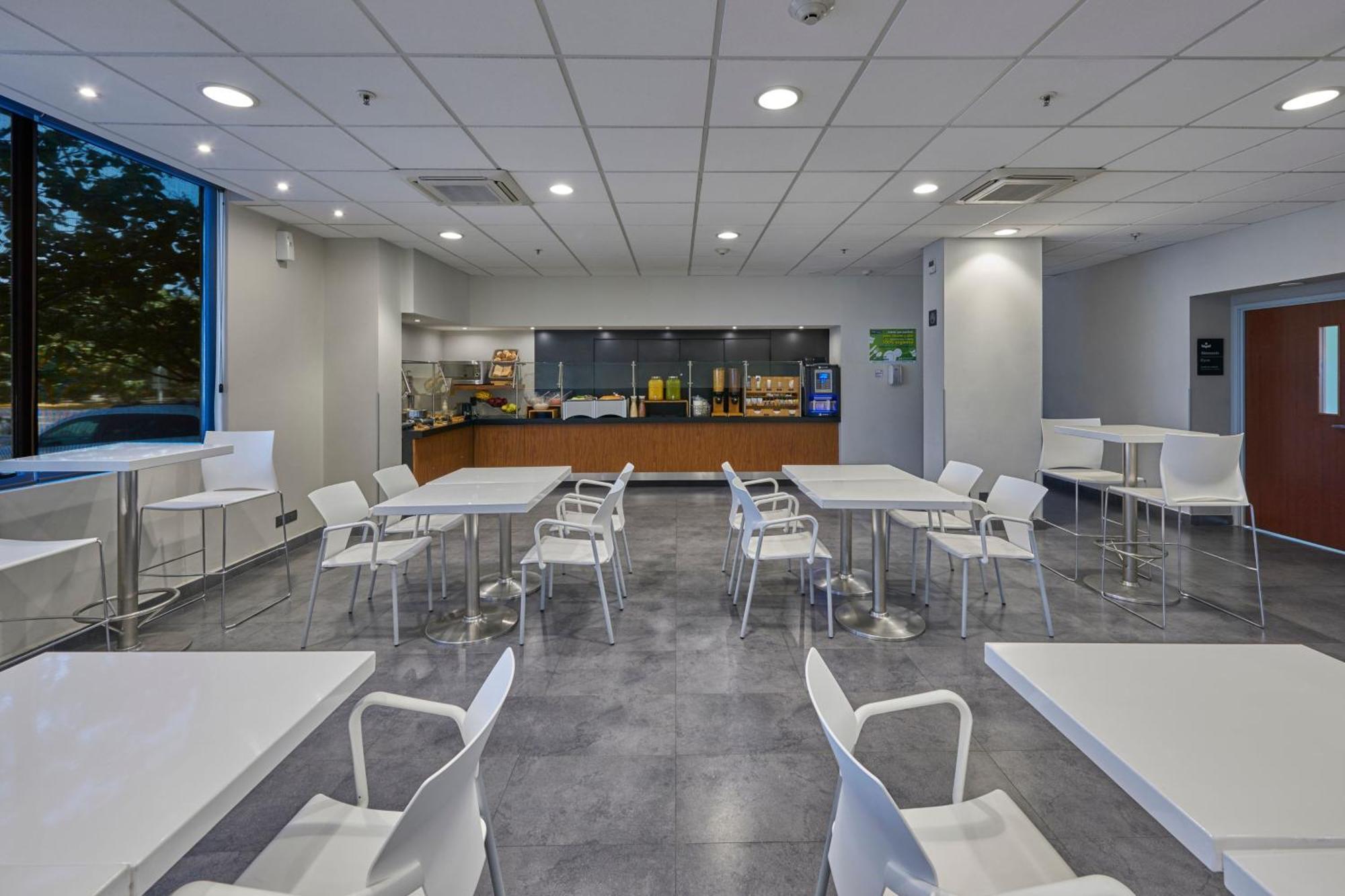City Express By Marriott Irapuato Norte Esterno foto