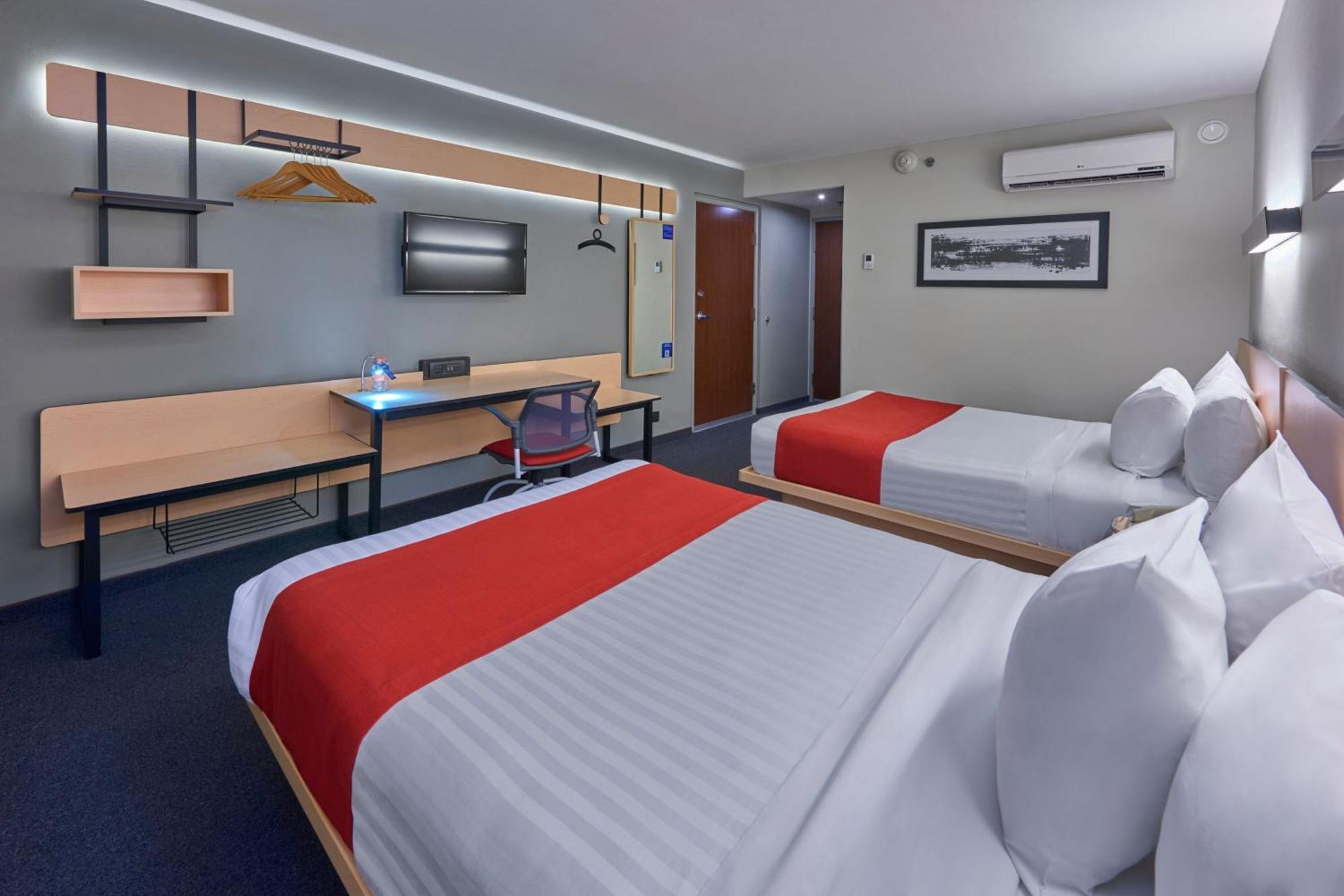 City Express By Marriott Irapuato Norte Esterno foto