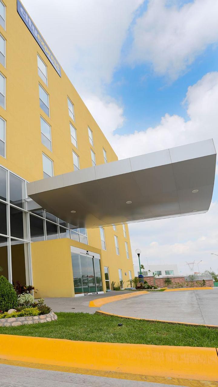 City Express By Marriott Irapuato Norte Esterno foto
